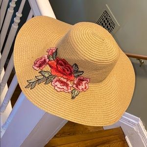 Cute Floral Stitching Beach Hat 🌺
